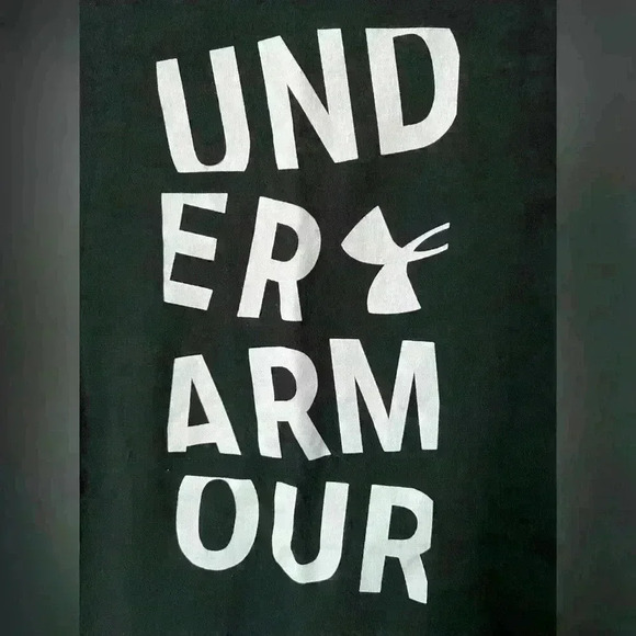💚  2/$15 Underarmour Size Medium Loose Fit Black & White T-Shirt - Picture 2 of 3